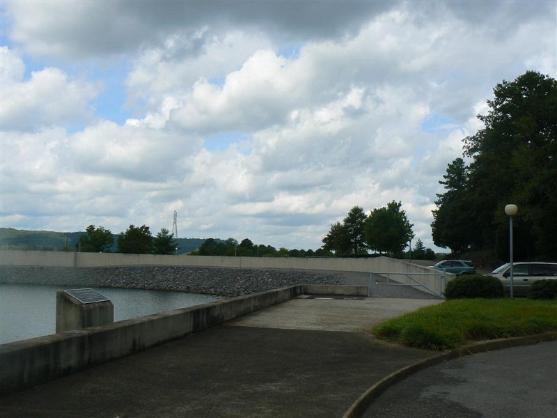 072-Along North side of dam.JPG